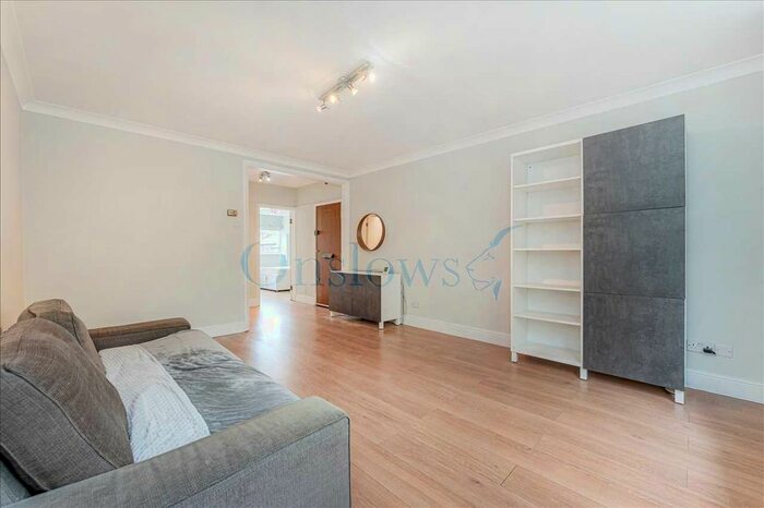 1 Bedroom Flat To Rent In Kent House, - Holland Park Avenue, London, W11