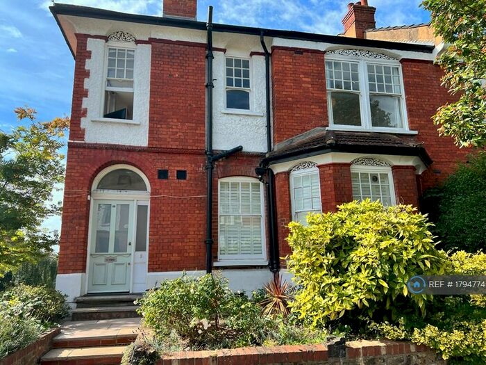 1 Bedroom Flat To Rent In Bishopsthorpe Road, London, SE26