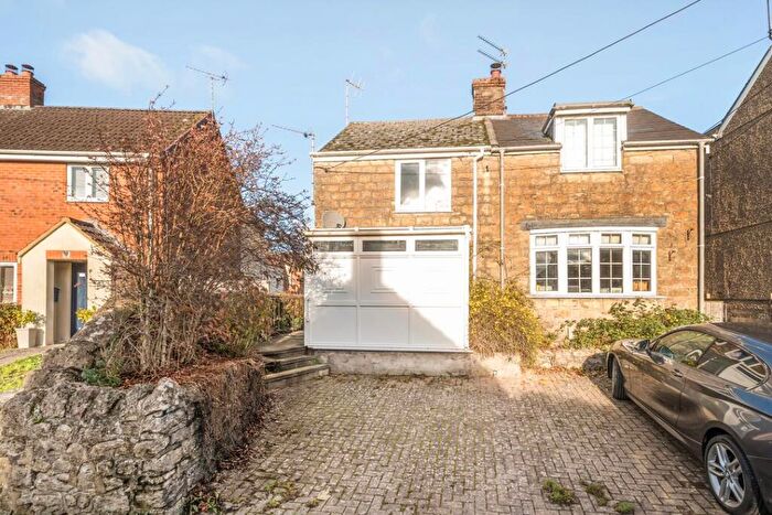 2 Bedroom Semi-Detached House For Sale In Pavenhill, Purton, Swindon, SN5