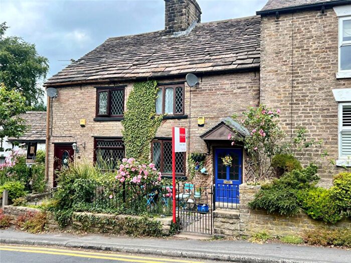 1 Bedroom Semi-Detached House For Sale In Buxton Old Road, Disley, Stockport, Cheshire, SK12