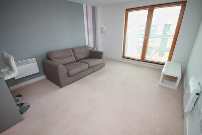 1 Bedroom Apartment To Rent In Cypress Place Manchester, M4