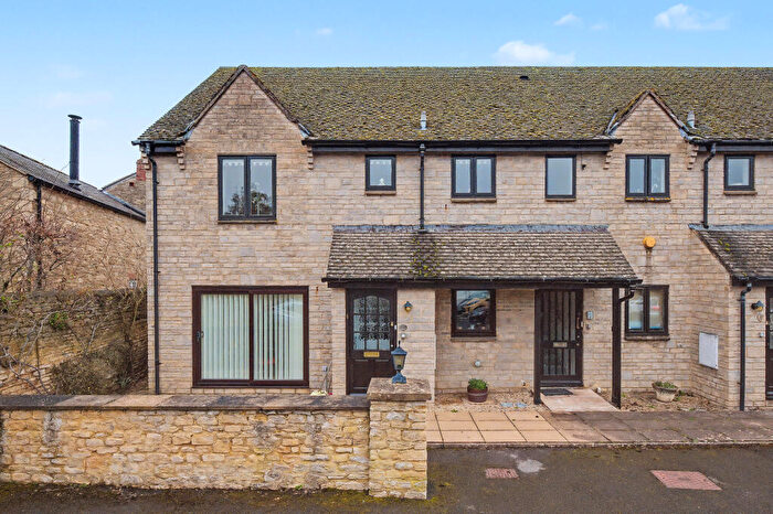 2 Bedroom Apartment For Sale In Thames Court, Eynsham, Oxford, OX29