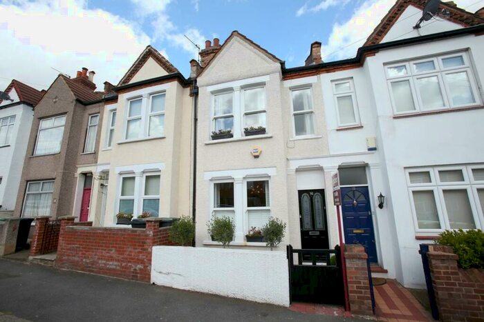 2 Bedroom House To Rent In Sunnydene Street, Sydenham, London, SE26