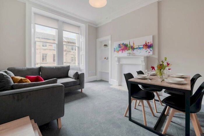 2 Bedroom Flat To Rent In Panmure Place, Tollcross, Edinburgh, EH3