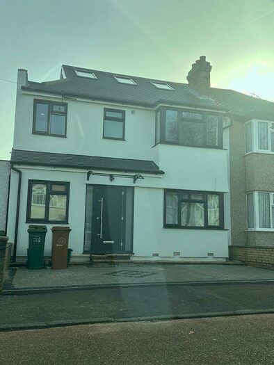 Studio To Rent In Tonfield Road, Sutton, SM3