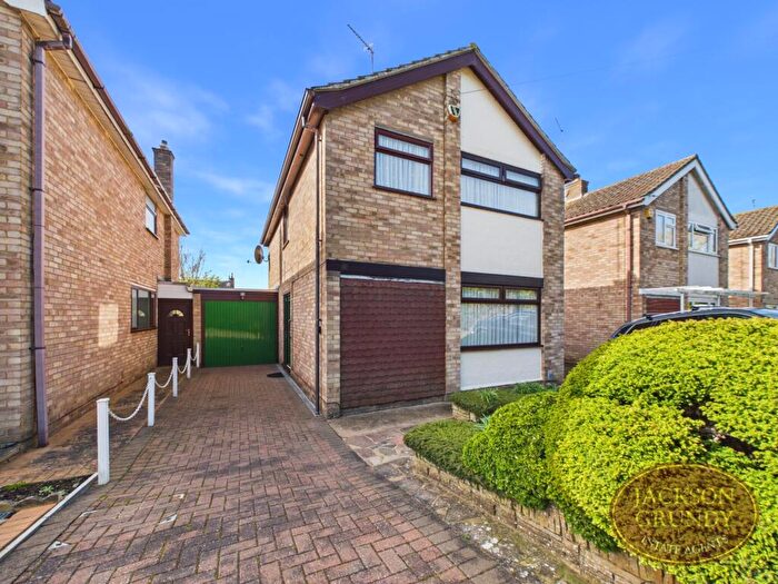 4 Bedroom Detached House For Sale In Ringwood Close, Kingsthorpe, NN2