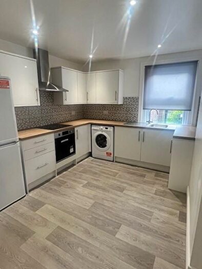 2 Bedroom Flat To Rent In Croft Road, Crowborough, TN6