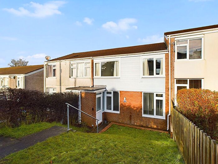 3 Bedroom Terraced House To Rent In Glan Ffynnon, Tregynwr, Carmarthen, SA31