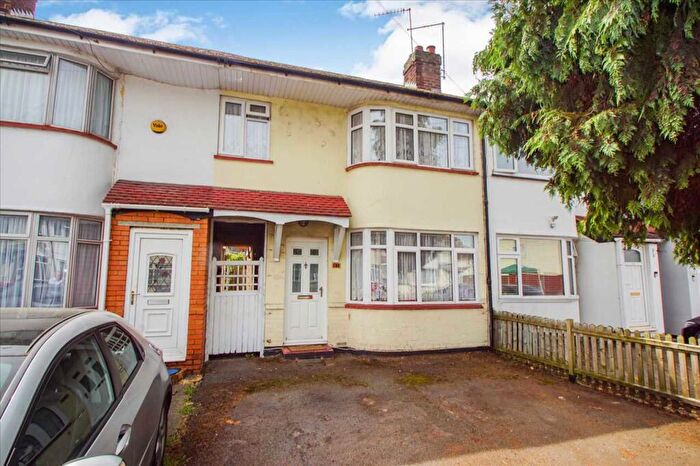 3 Bedroom Terraced House For Sale In Bower Way, Cippenham, Slough, SL1