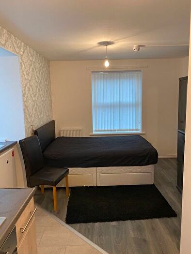 Studio To Rent In Stamping Way, Bloxwich, WS3