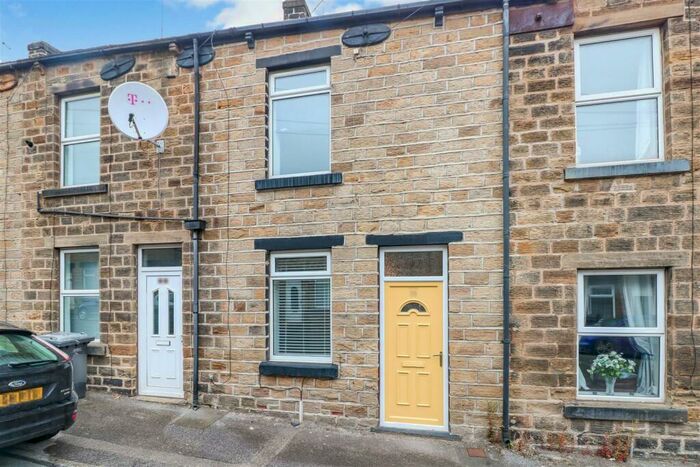 2 Bedroom Terraced House To Rent In Station Road, Barnsley, S70