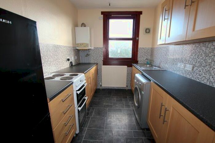 2 Bedroom Flat To Rent In Marryat Street, Dundee, DD3