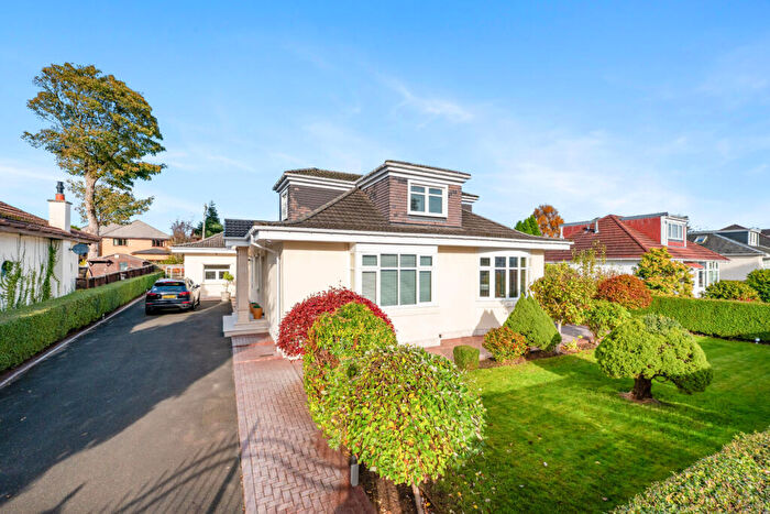 6 Bedroom Bungalow For Sale In Fernleigh Road, Newlands, G43