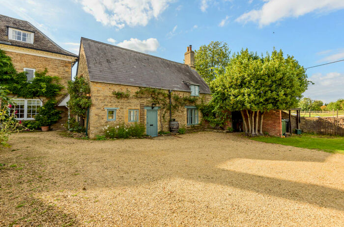 2 Bedroom House To Rent In Stanford In The Vale, Faringdon, Oxfordshire, SN7