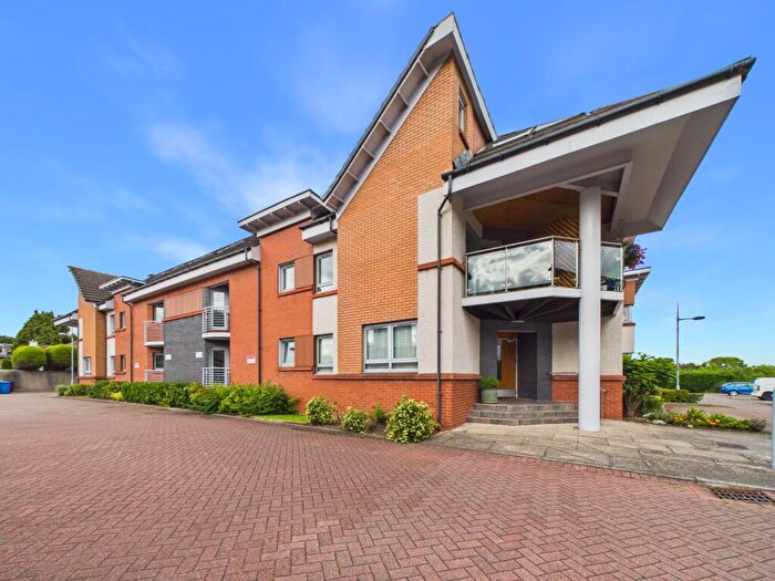 3 Bedroom Flat For Sale In Townhead Street, Hamilton, ML3