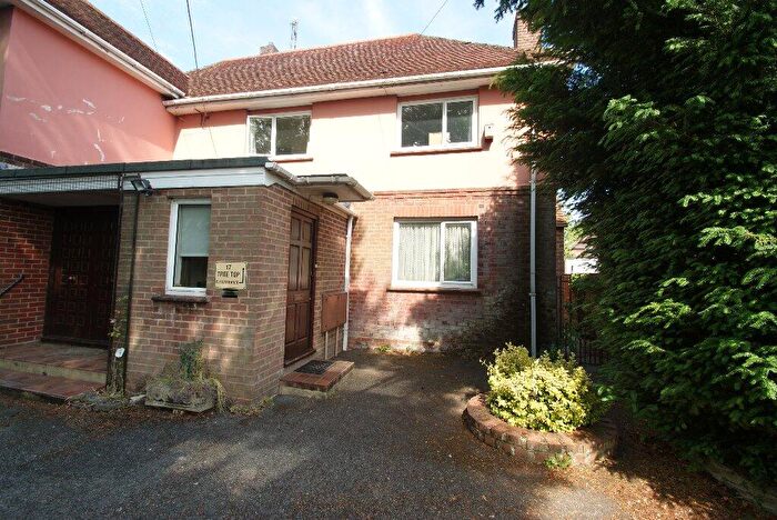 2 Bedroom Flat To Rent In Winchester Road, Andover, SP10