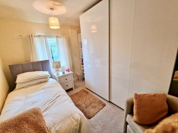 2 Bedroom Semi-Detached House For Sale In The Broadway, Bredbury, SK6