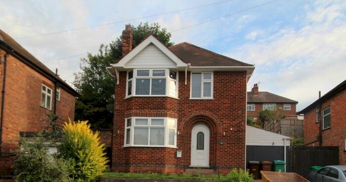 3 Bedroom Detached House To Rent In Newfield Road, Nottingham, Nottinghamshire, NG5
