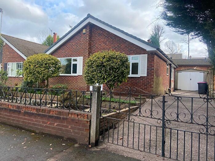 2 Bedroom Detached Bungalow To Rent In Worsley Road, Swinton, M27
