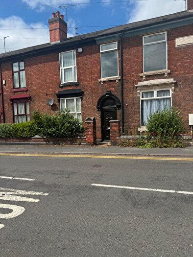 3 Bedroom Terraced House To Rent In Vicarage Road, Oldbury, B68