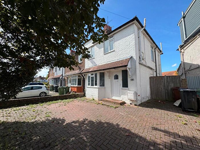 3 Bedroom Semi-Detached House To Rent In Queens Crescent, Eastbourne, BN23