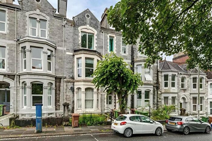 1 Bedroom Flat For Sale In Mutley, Plymouth, PL4