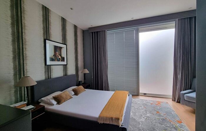 2 Bedroom Flat To Rent In Steedman Street, SE17