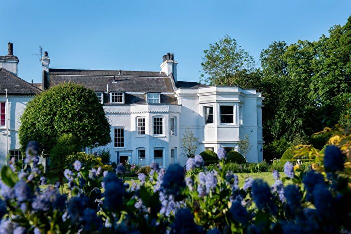 3 Bedroom Flat For Sale In Tower Road, Coleshill, Amersham, Buckinghamshire, HP7