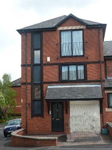 2 Bedroom House To Rent In Parkhill Road, Harborne, B17