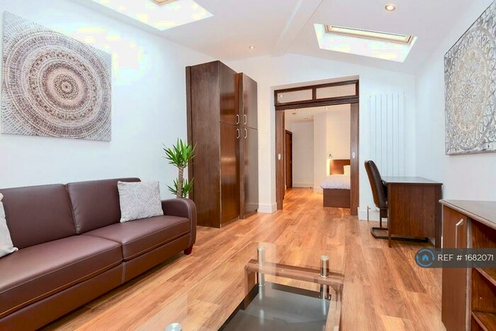 1 Bedroom Flat To Rent In Newbury, Newbury, RG14