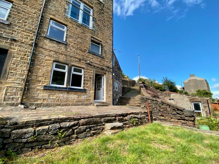 2 Bedroom House To Rent In Woodhead Road, Holmbridge, Holmfirth, HD9