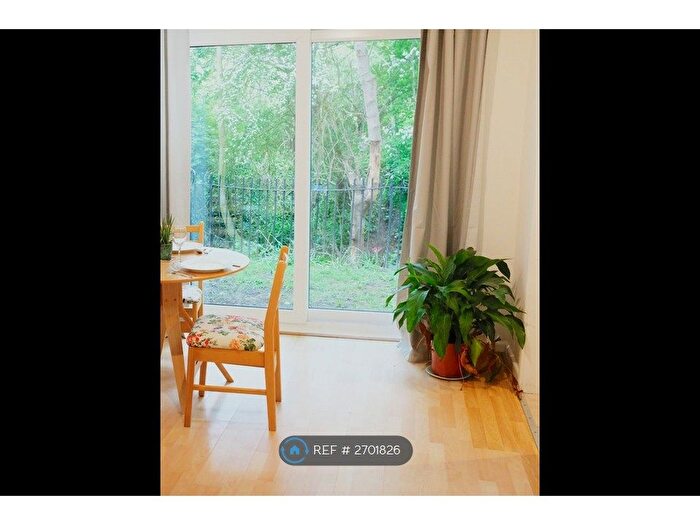 1 Bedroom Maisonette To Rent In Danes Road, Manchester, M14