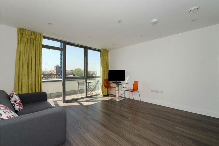 1 Bedroom Flat To Rent In Arlington Avenue, Islington, N1