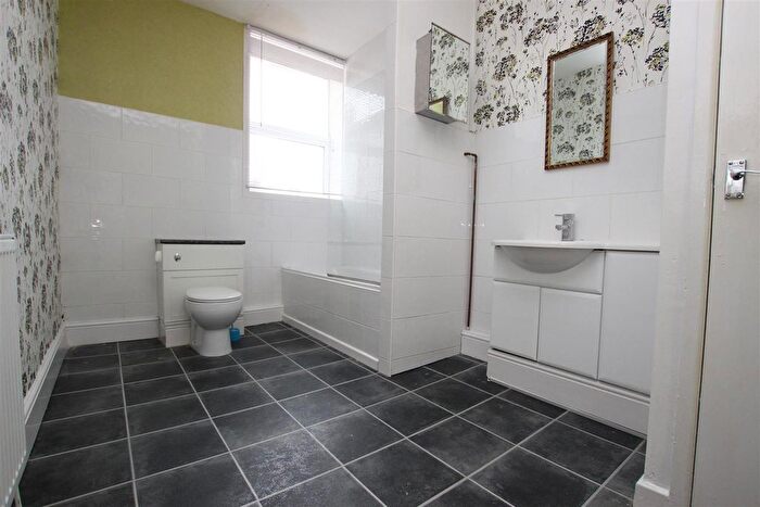 2 Bedroom Terraced House To Rent In Entwistle Street, Darwen, Lancashire, BB3