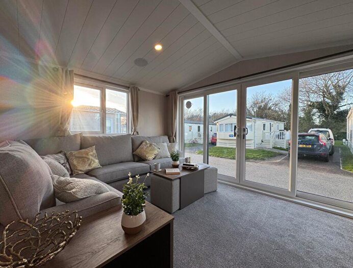 2 Bedroom Caravan For Sale In Two Bedroom Swift Faygate, Pevensey Bay Holiday Park, Pevensey Bay, Eastbourne, East Sussex, BN24
