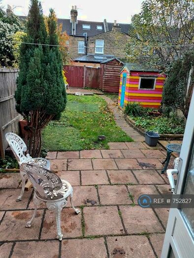 2 Bedroom Terraced House To Rent In Oakdale Road, London, E11