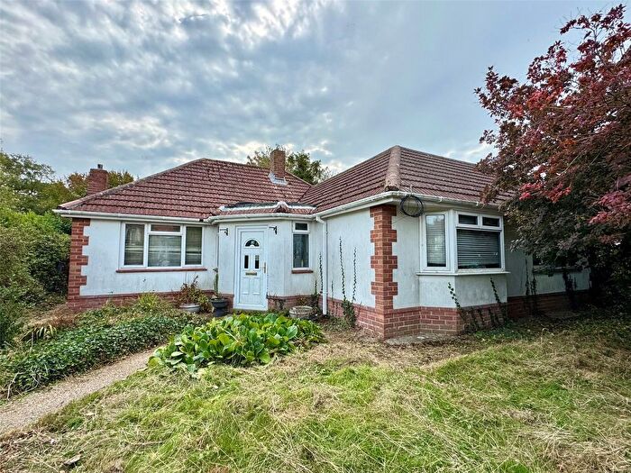 3 Bedroom Bungalow For Sale In Old Milton Road, New Milton, Hampshire, BH25