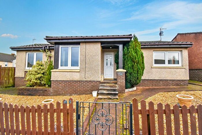 3 Bedroom Detached Bungalow To Rent In Manse Road, Kilsyth, G65