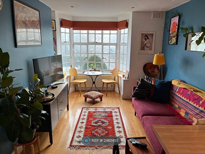 1 Bedroom Flat To Rent In Greystoke Lodge, London, W5