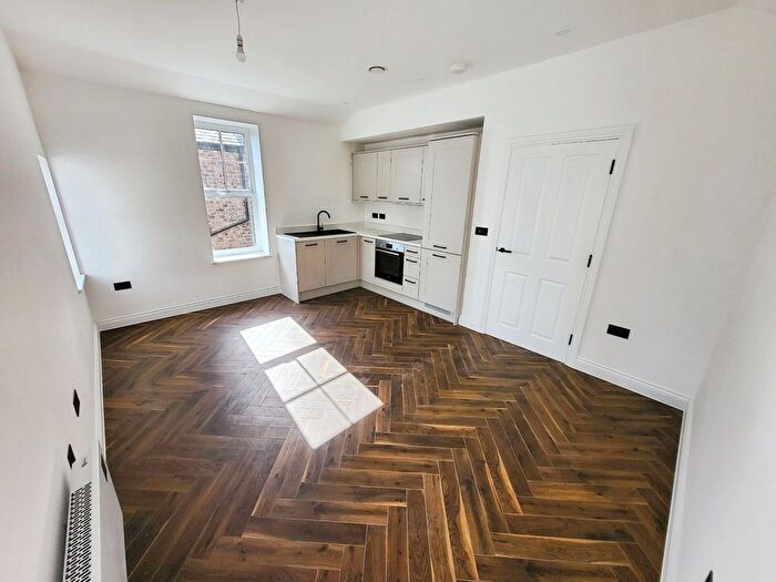 1 Bedroom Flat To Rent In Brewery Street, Altrincham, WA14