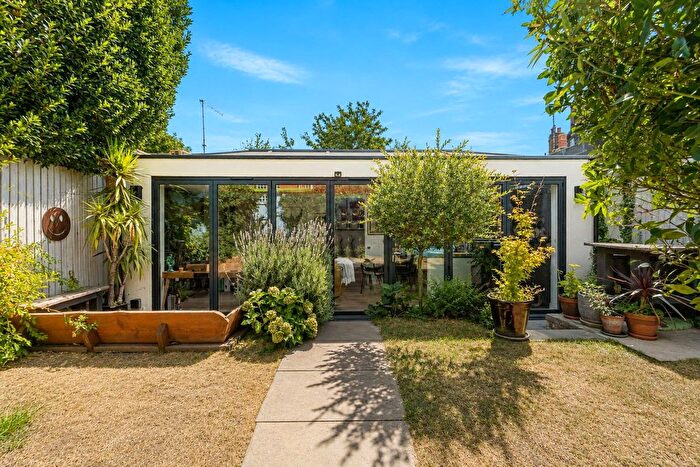 2 Bedroom Bungalow To Rent In Queens Bench Cottages, Station Road, Hampton, TW12