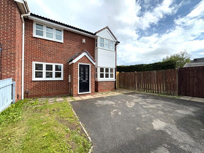 3 Bedroom Semi-Detached House For Sale In Ashwood Close, Clavering, Hartlepool, TS27
