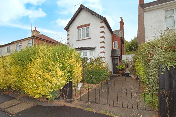 3 Bedroom Detached House For Sale In Priory Road, Peterborough, PE3