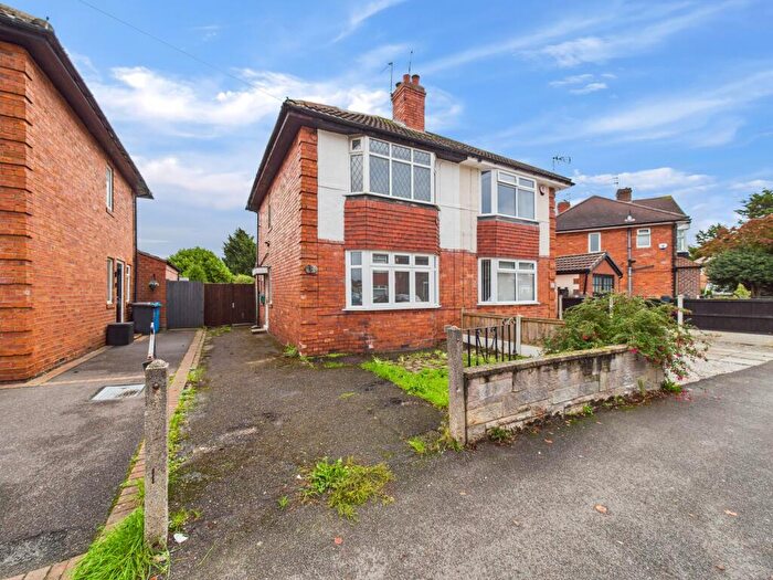 2 Bedroom Semi-Detached House For Sale In Lichfield Drive, Alvaston, DE24