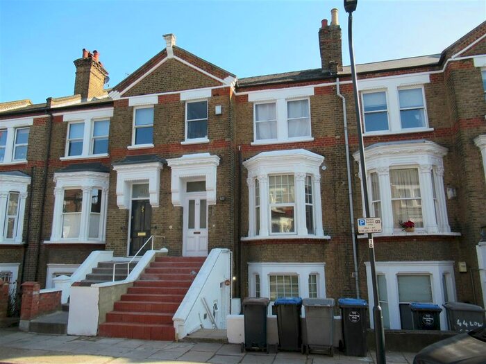 1 Bedroom Flat To Rent In T.F.F. Victoria Road, London, NW6