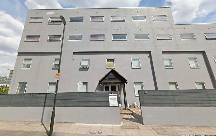 Studio To Rent In Burlington Avenue, B, KT3