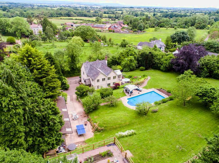 5 Bedroom Detached House For Sale In Blaisdon, GL17