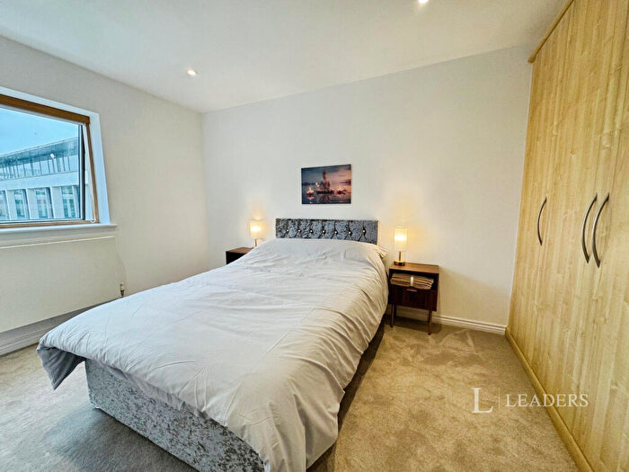 1 Bedroom Apartment To Rent In Boulevard House, BN1