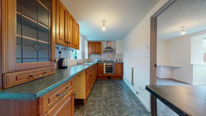 3 Bedroom Terraced House To Rent In Long Grove, Stainforth, Doncaster DN7