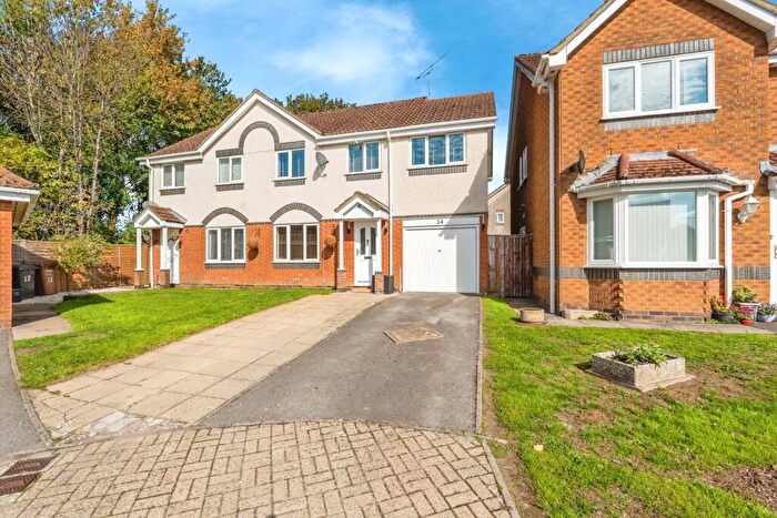 4 Bedroom Semi-Detached House For Sale In Armada Close, Rownhams, Southampton, Hampshire, SO16